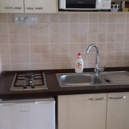 Eszter Apartmanhaz *